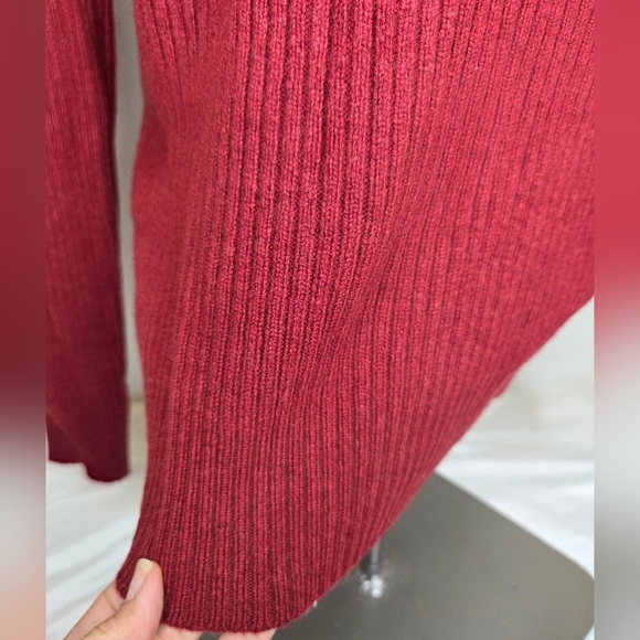 A.P.C. Size L-  Men's Red Sweater Rue Madame Paris - Picture 6 of 9